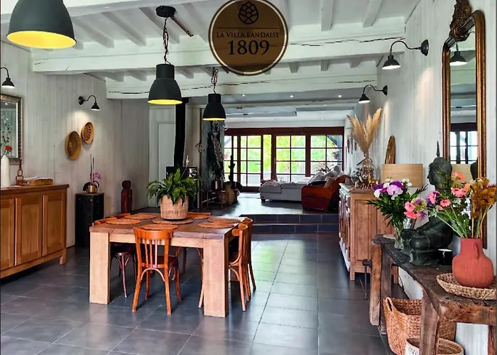 Вилла La Landaise 1809 *